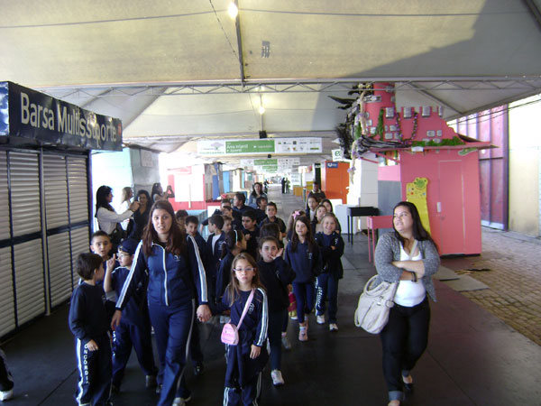 Sa�da de Estudos - 2� Ano - POA (Feira do Livro, Museu da PUC, ...)